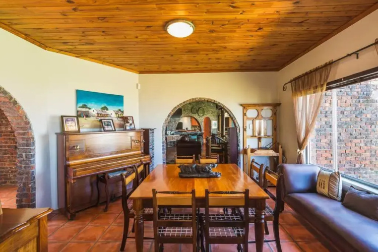 Melkbos Beach Lodge