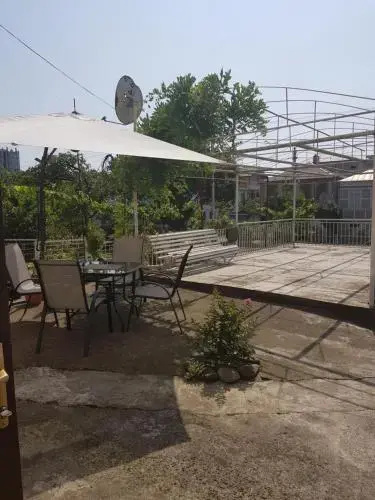 154 Agmashenebeli Guest House