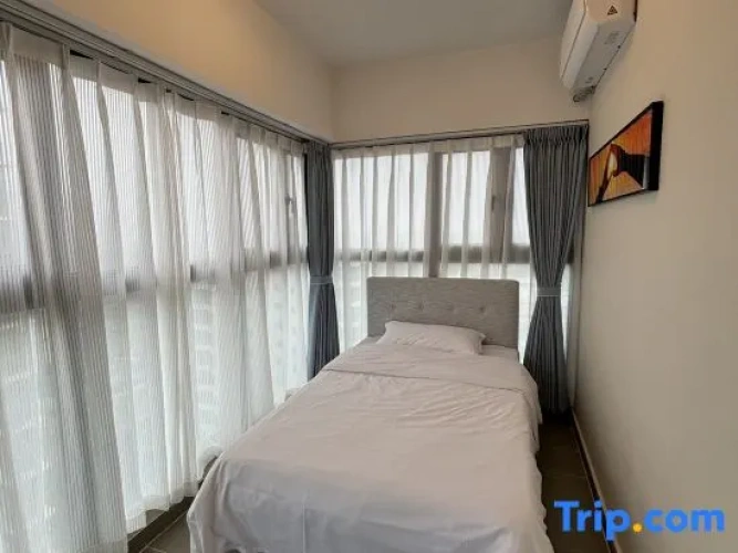 2 Bedrooms Comfort Suite with sea view