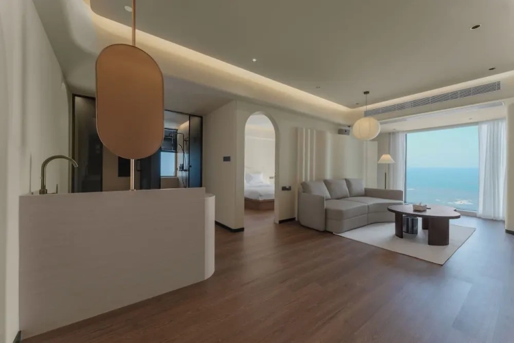 2 Bedrooms Suite with sea view