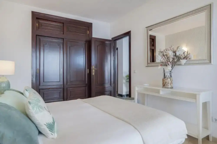 Mayoral Beach Centre Apartment 1 bedroom