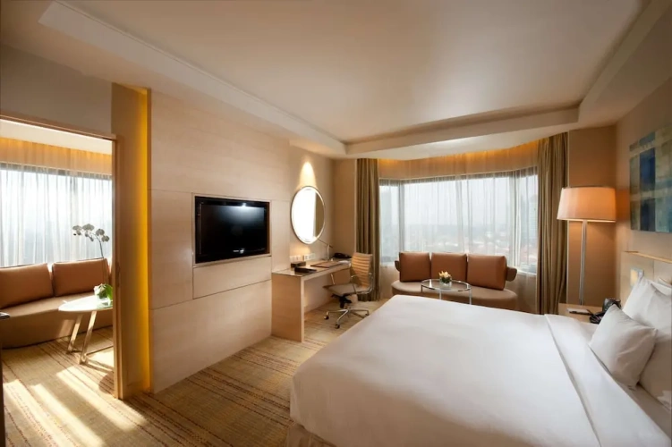 Deluxe Double Suite