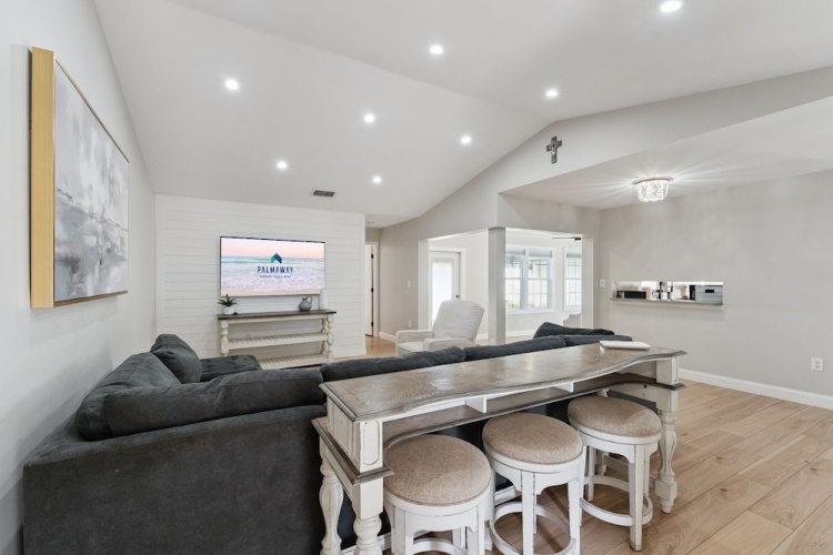 Luxury House - Sleeps 8 Golf Disney Family Fun