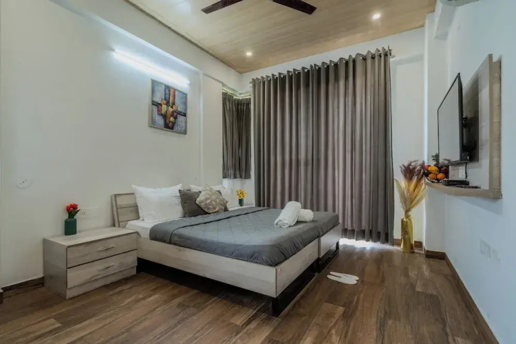Stay Studio Hotel & Residences