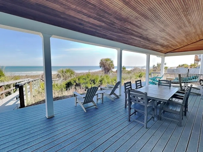 3 Bedrooms Cottage with balcony