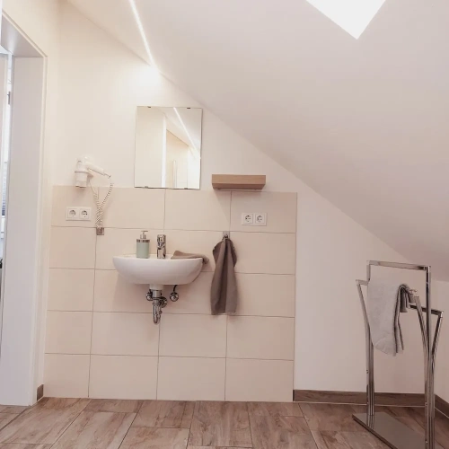 1 Bedroom Family Apartment