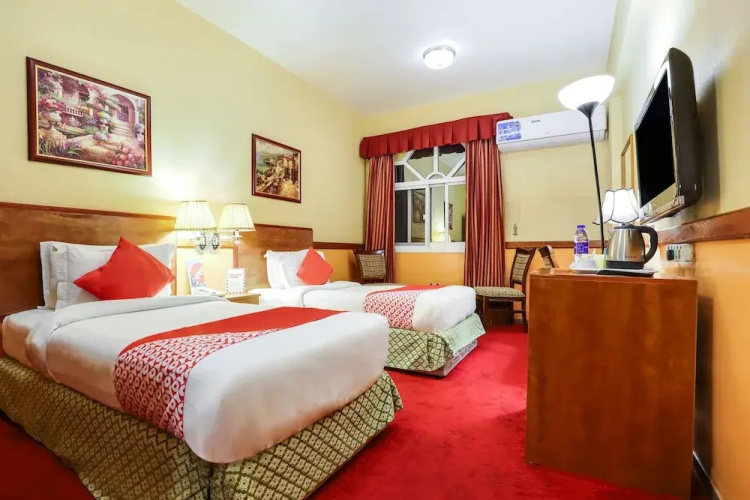 OYO 353 Middle East Hotel
