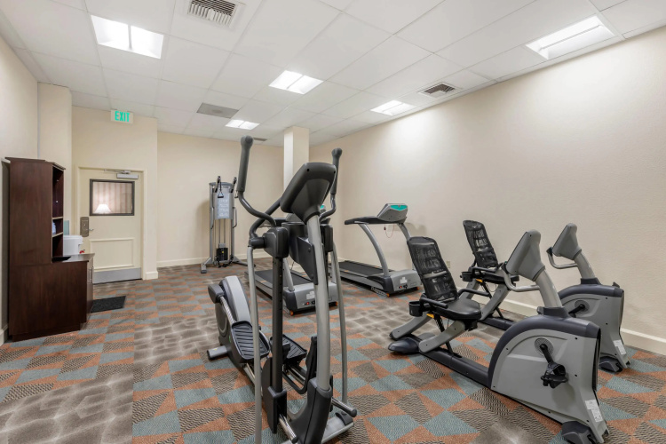 Clarion Hotel Anaheim Resort photo 19