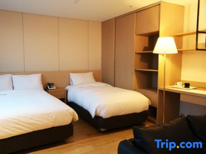 Triple Suite