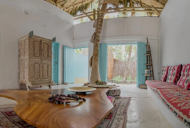 Standard Quadruple room with garden view