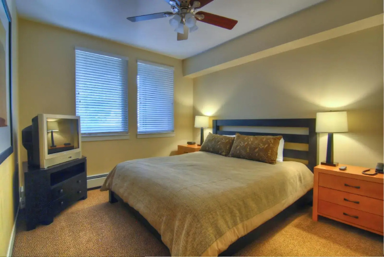 Founders Pointe