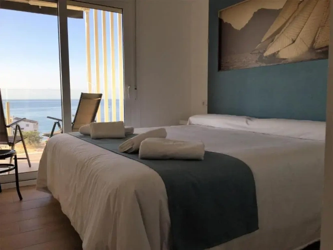 Apartment with sea view