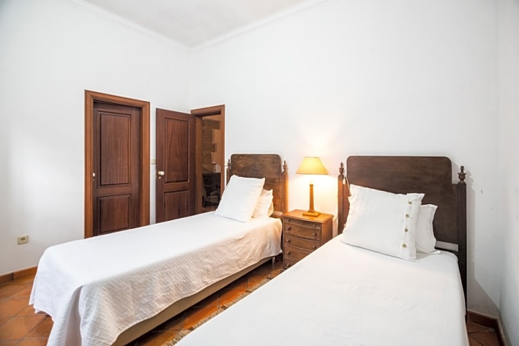 2 Bedrooms Standard Double Family room