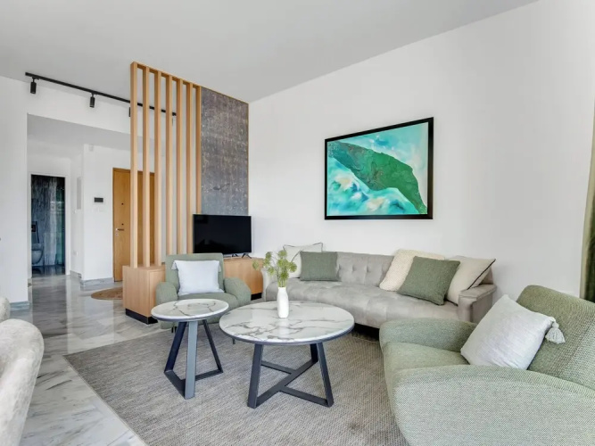 Sanders Olive - Cute 2-bdr Apt With Shared Pool