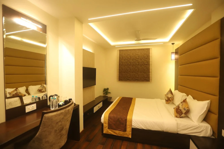 Hotel White Cloud
