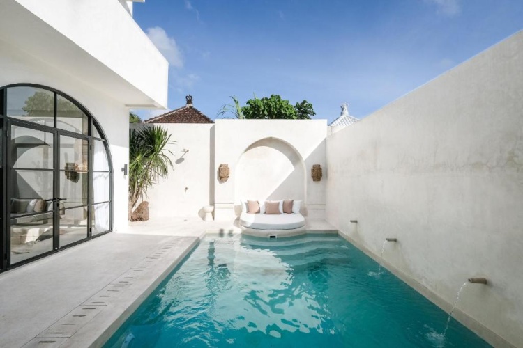 3 Bedrooms Villa