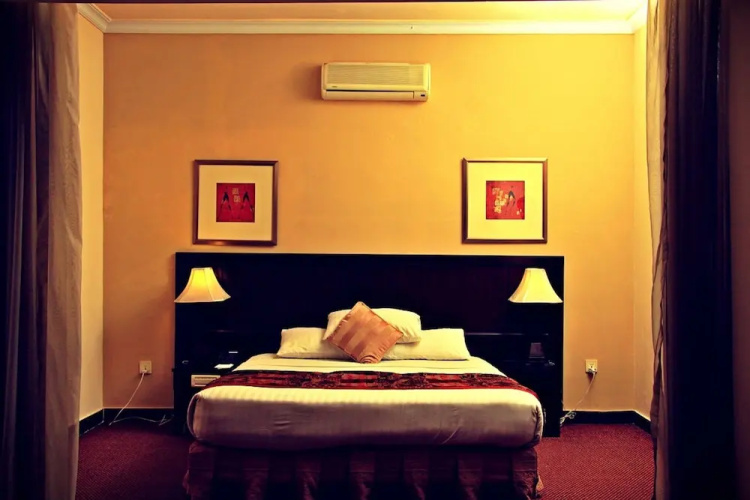 Bravo Hotel