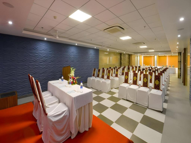 Hotel Shri Ram Empire