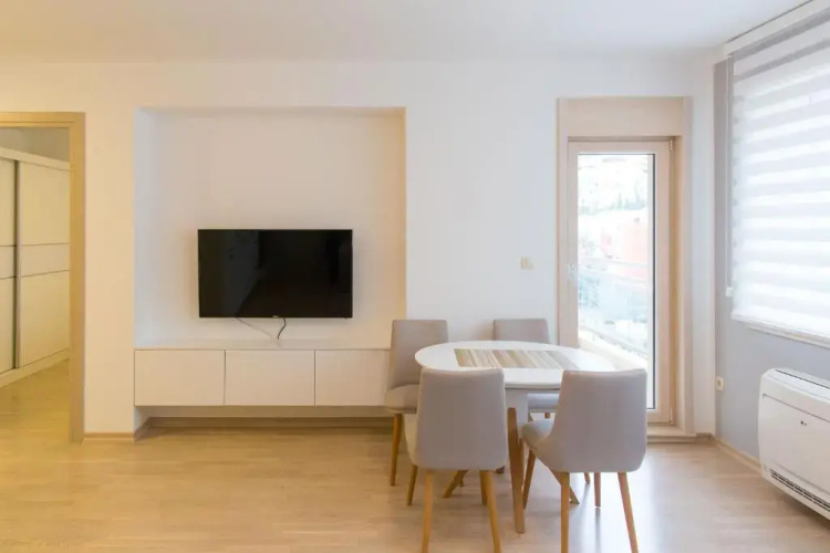 Central Budva apartment