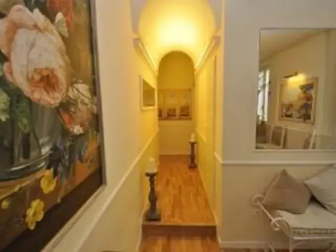 Rose in Rome Suites