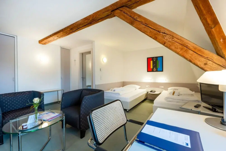 Hotel Schloss Lautrach