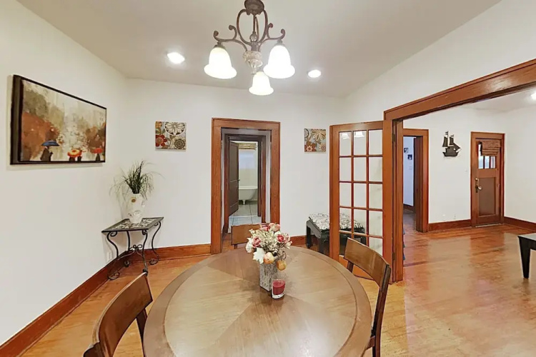 2BR Casa Travis Heights by RedAwning