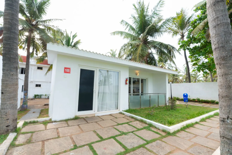 Shelter Beach Resort - Ecr