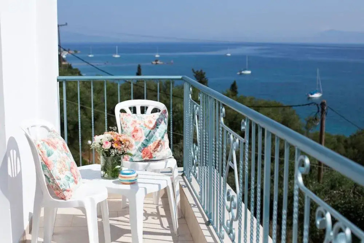 Corfu Aquamarine