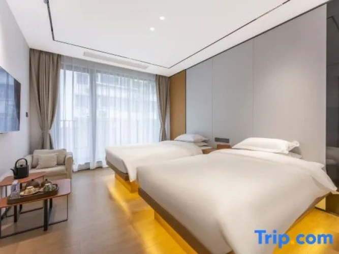Standard Twin Family room