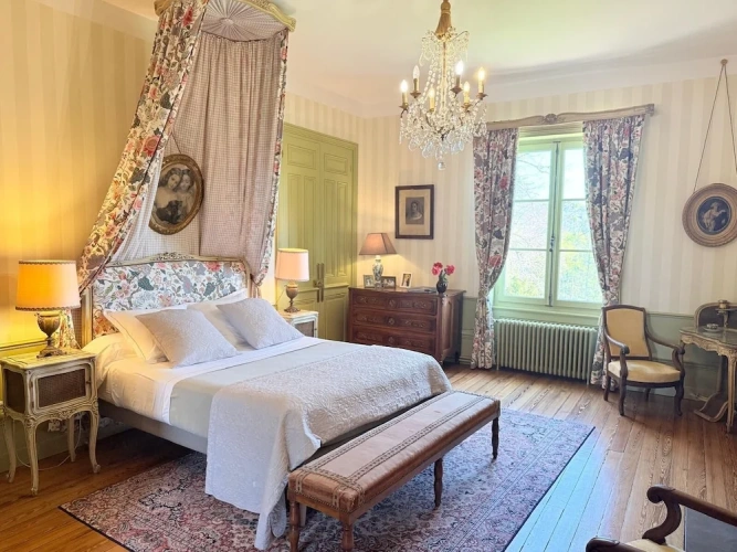 2 Bedrooms Superior Suite with garden view