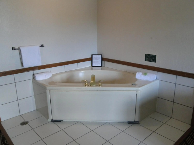 Oscoda Lakeside Hotel