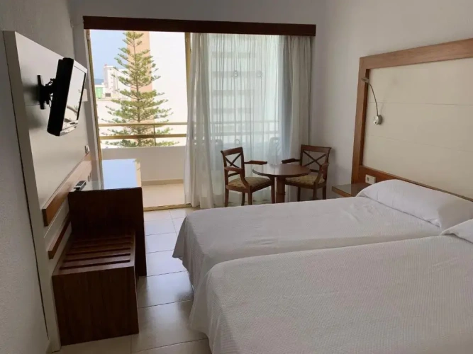 Standard Double room with balcony