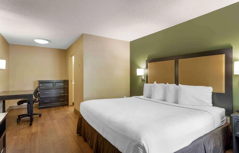 1 Bedroom Double Suite