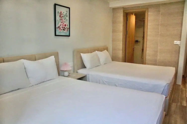 Economy room