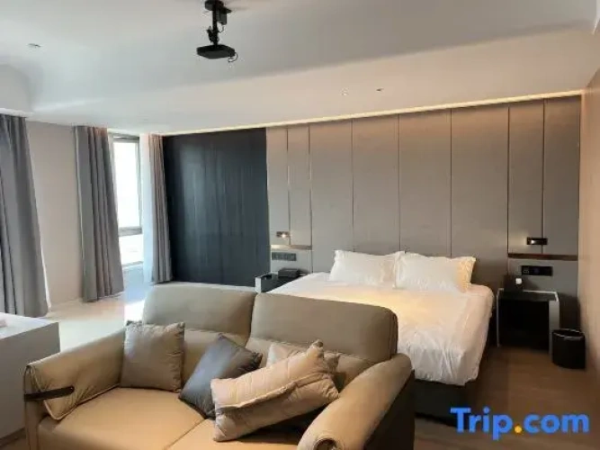 Standard Double room with river view
