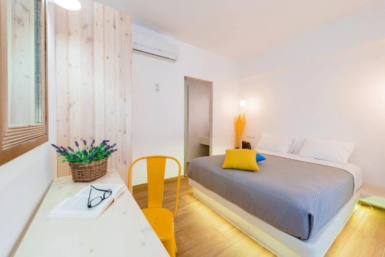 Deluxe Quadruple room