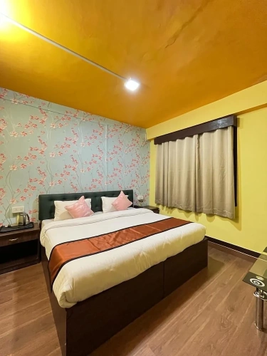 Comfort room