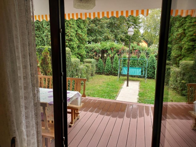 2 Bedrooms Cottage