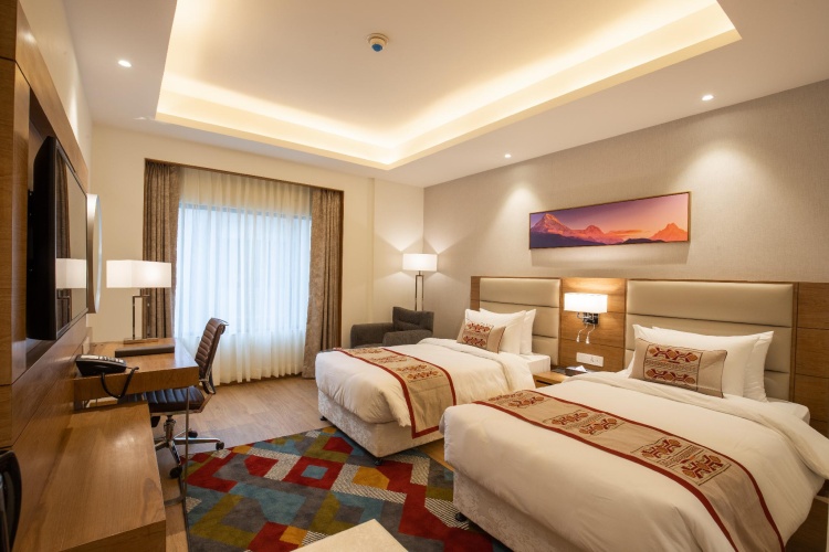 Deluxe Twin room with balcony and with city view