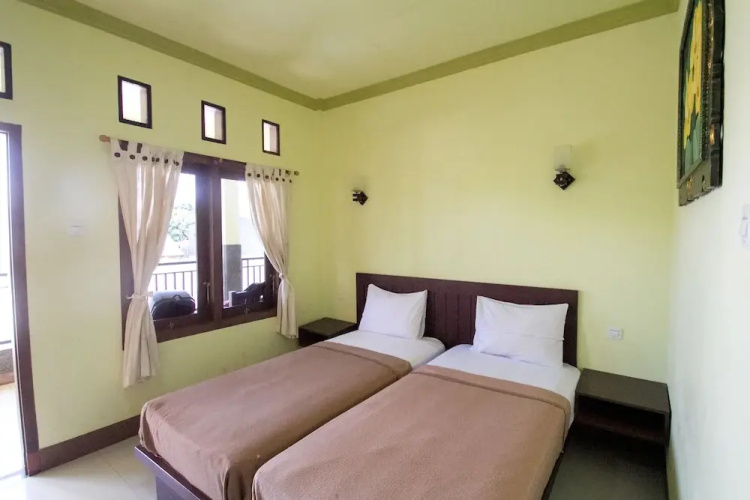 Sekardiyu Guest House