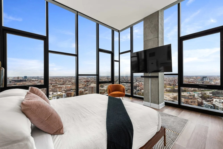 Group Escape 2 Luxury 3BR Penthouses