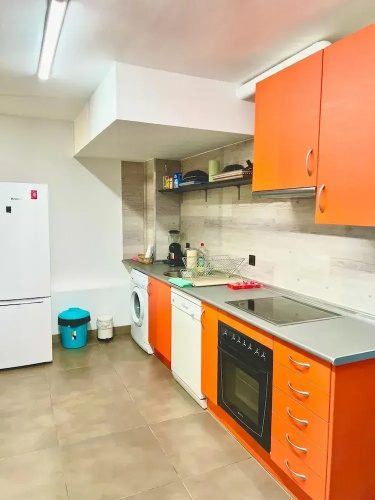 Alfonso Gomez Suites