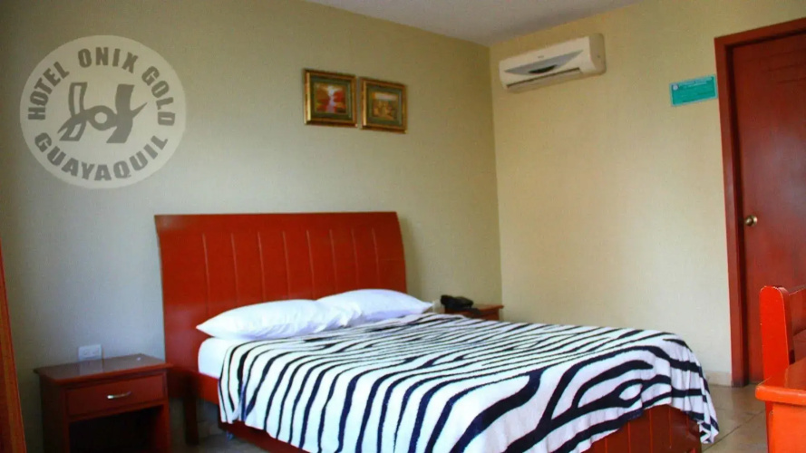 Hotel Onix Gold