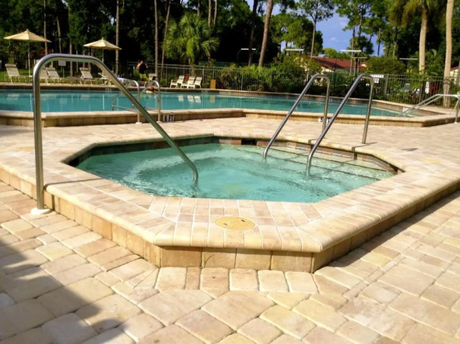LUX VILLAs on beautiful Palmer Ranch