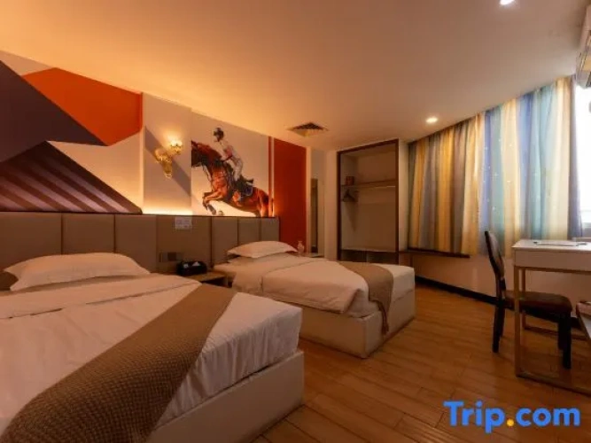 1 Bedroom Deluxe Suite