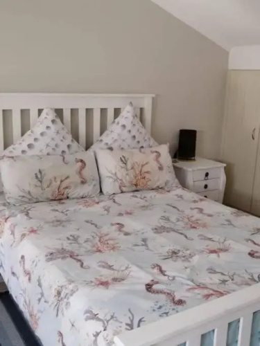 Fish Hoek Beach Apartment