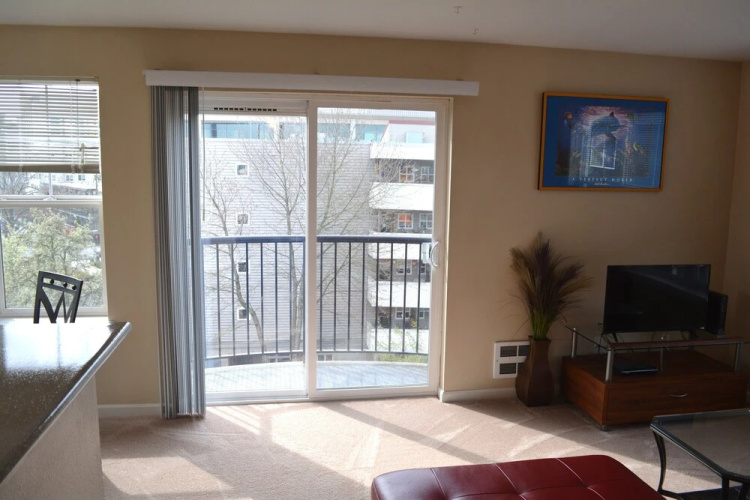Broadway and Terrace Suites by Metro