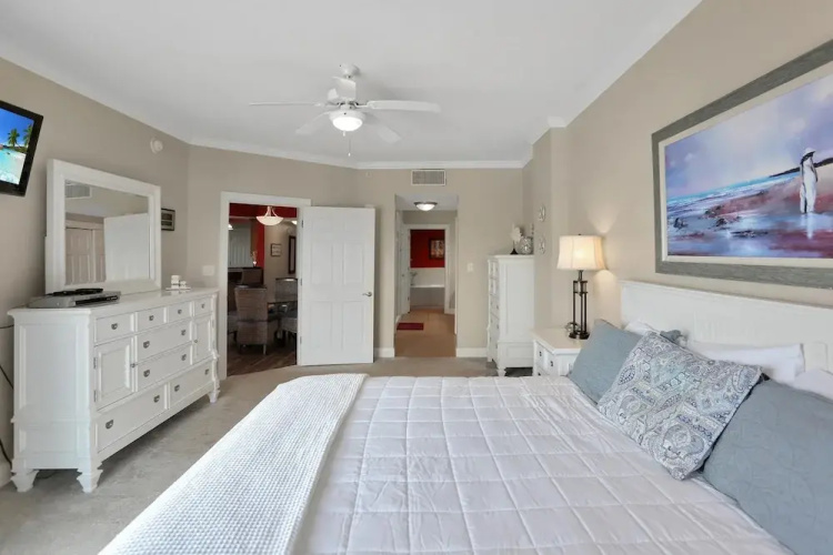 Paradise Shores 310