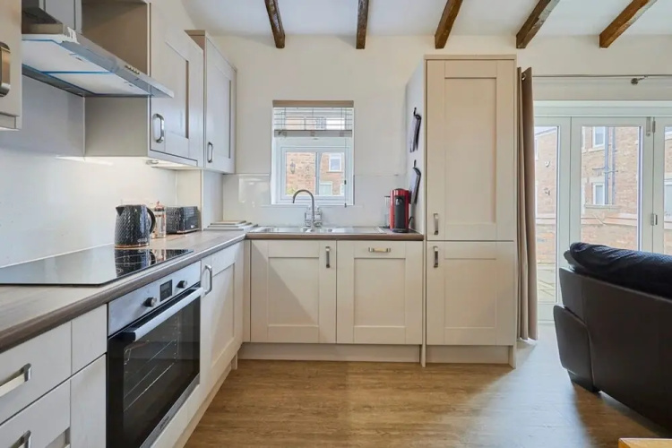 Host Stay Jubilee Close