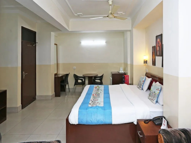 OYO 9628 Hotel Fort